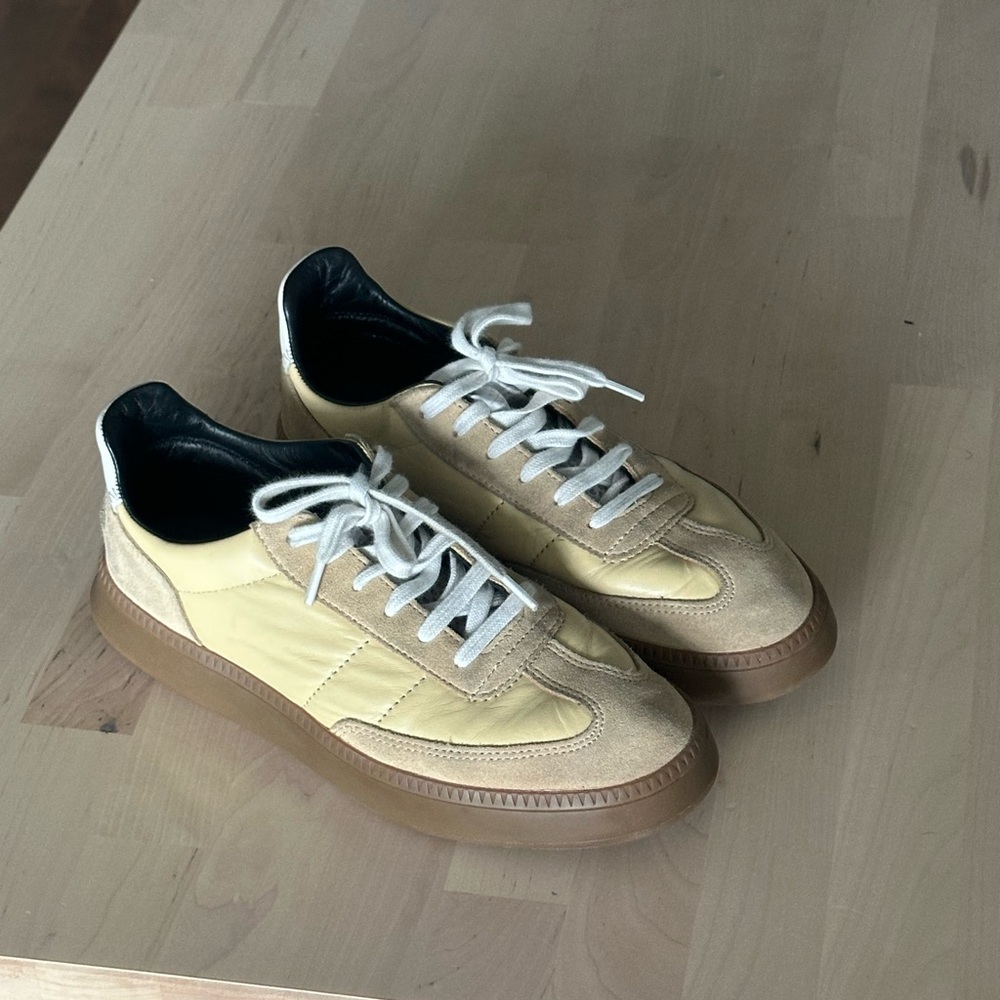 Spalwart Women's Sneakers